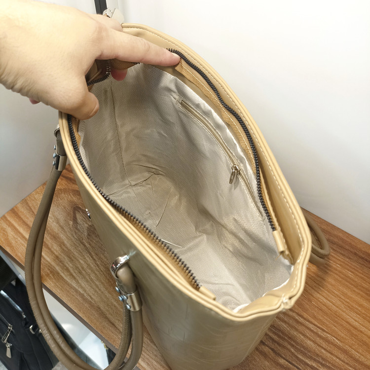 کیف مجلسی بنفشه