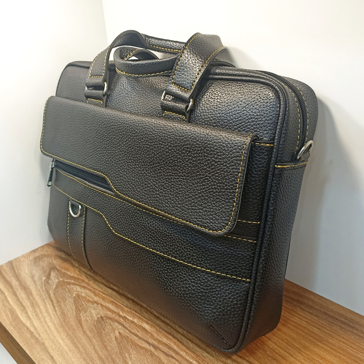 کیف اداری دوشی چرمی کد Bo75